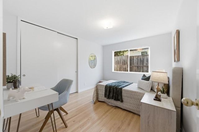 873 Lockhaven Drive, Los Altos, CA 94024