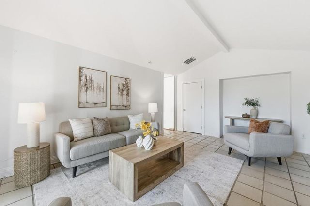 873 Lockhaven Drive, Los Altos, CA 94024