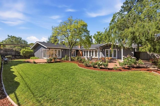 873 Lockhaven Drive, Los Altos, CA 94024