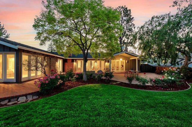 873 Lockhaven Drive, Los Altos, CA 94024