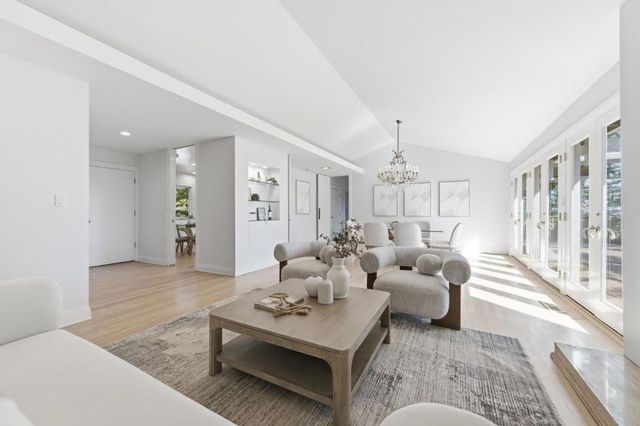 873 Lockhaven Drive, Los Altos, CA 94024