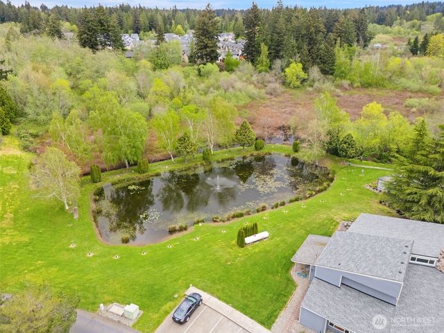 900 NE Saturn Lane, Bremerton, WA 98311