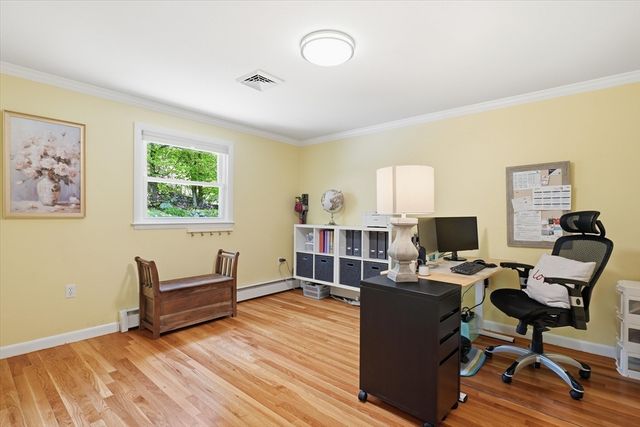 9 Brady Rd Ext, Westborough, MA 01581