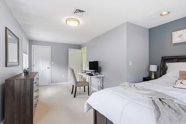 9 Brady Rd Ext, Westborough, MA 01581