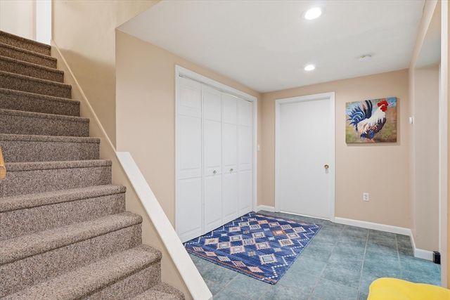 9 Brady Rd Ext, Westborough, MA 01581