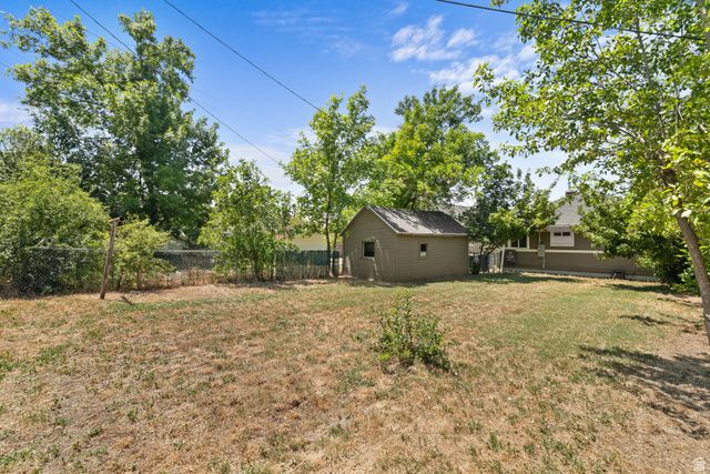 2862 FOWLER AVE, Ogden, UT 84403