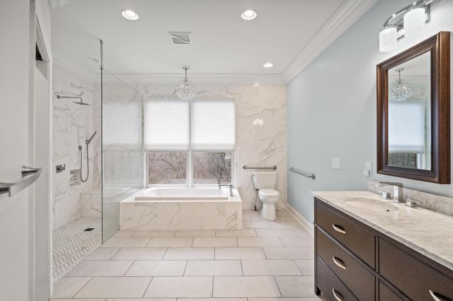 3253 Highridge Drive, Taylor Mill, KY 41015