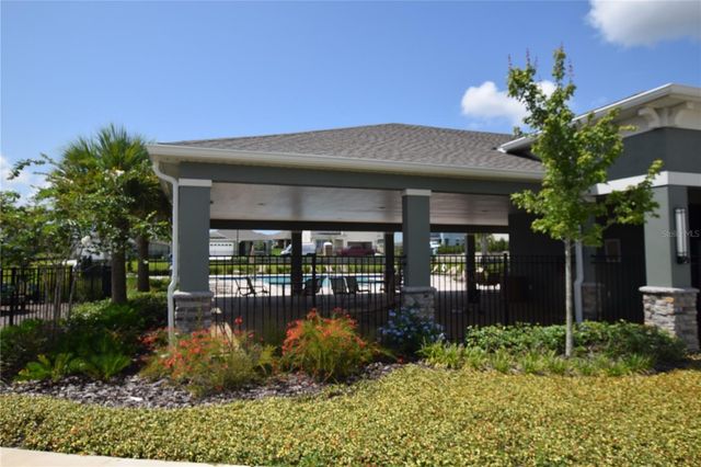 5215 MAHOGANY DRIVE, Mount Dora, FL 32757