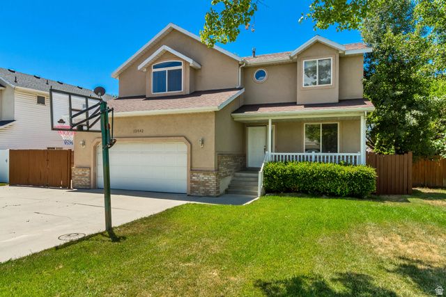 12542 S STONEBRIDGE CIR, Draper, UT 84020
