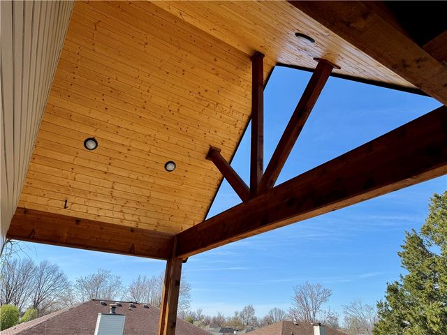 2333 W Seminole Drive, Rogers, AR 72758