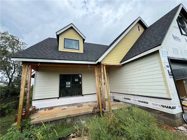 2333 W Seminole Drive, Rogers, AR 72758