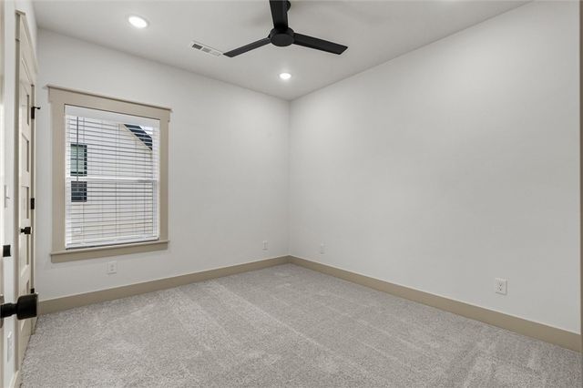 2333 W Seminole Drive, Rogers, AR 72758