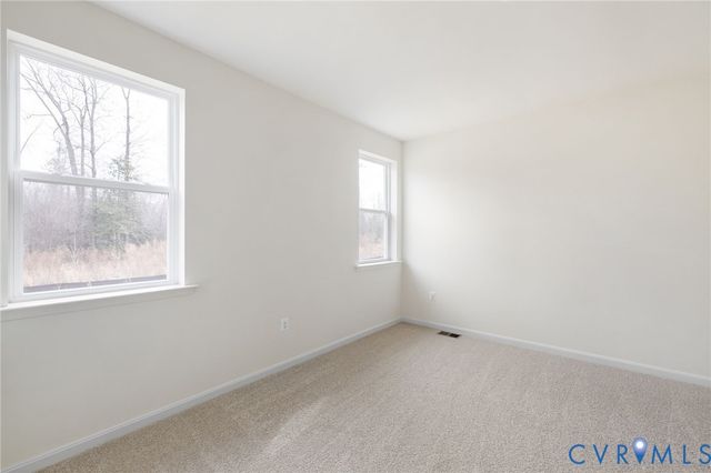 2243 Kennington Pky, King William, VA 23009