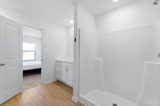 4635 Carlstrom Ln, Pensacola, FL 32507