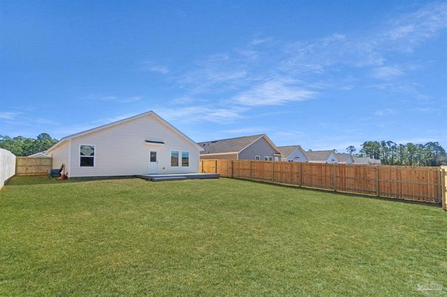 4635 Carlstrom Ln, Pensacola, FL 32507