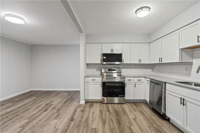 6924 Hunter Street, Raytown, MO 64133