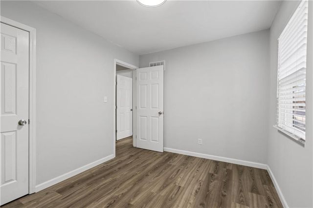 6924 Hunter Street, Raytown, MO 64133