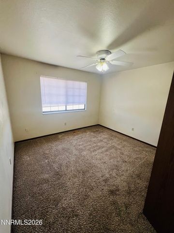 861 W Center Street, Fallon, NV 89406