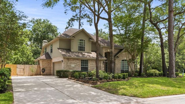 2 Harmony Arbor Court, The Woodlands, TX 77382