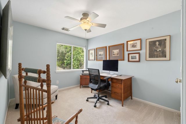 2 Harmony Arbor Court, The Woodlands, TX 77382