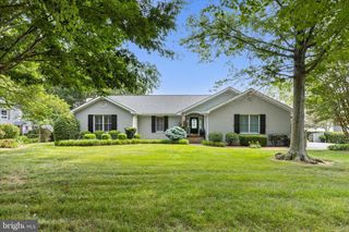 24818 HALF PONE POINT RD, Hollywood, MD 20636