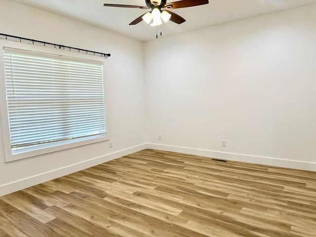 170 Honeysuckle Ln, Sparta, TN 38583