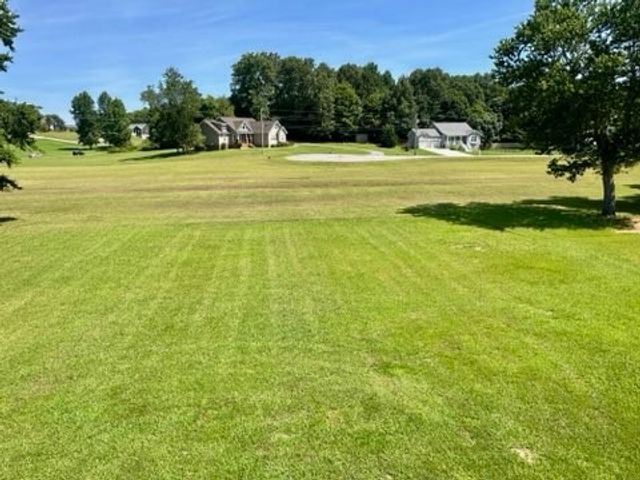 170 Honeysuckle Ln, Sparta, TN 38583