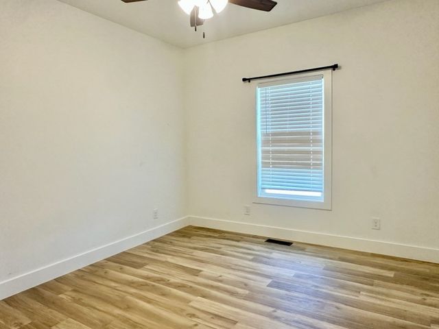 170 Honeysuckle Ln, Sparta, TN 38583
