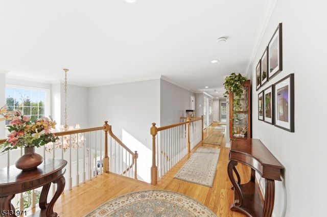 6 Fox Run Rd, Sparta Twp., NJ 07871