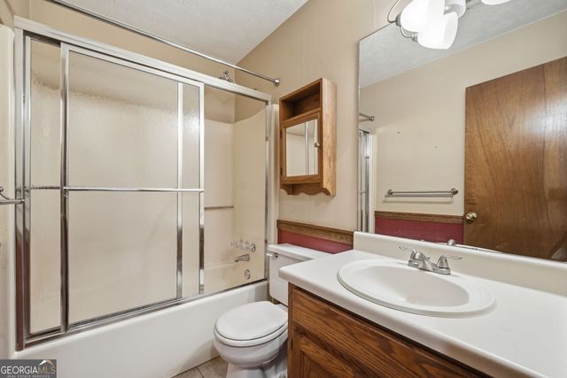 5680 Princeton Oaks Drive, Sugar Hill, GA 30518