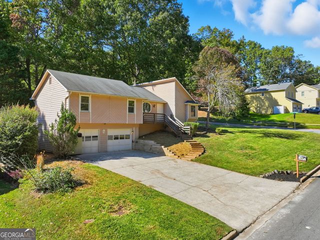 5680 Princeton Oaks Drive, Sugar Hill, GA 30518