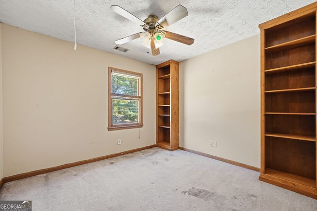 5680 Princeton Oaks Drive, Sugar Hill, GA 30518