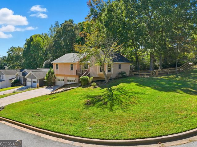 5680 Princeton Oaks Drive, Sugar Hill, GA 30518