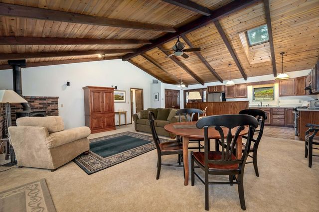 15501 Little Valley Rd, Grass Valley, CA 95949