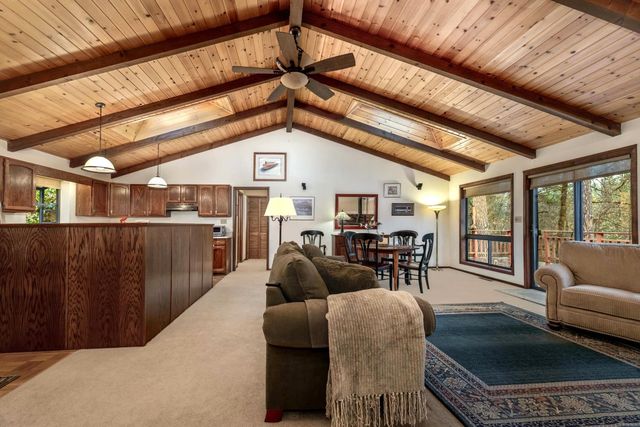 15501 Little Valley Rd, Grass Valley, CA 95949