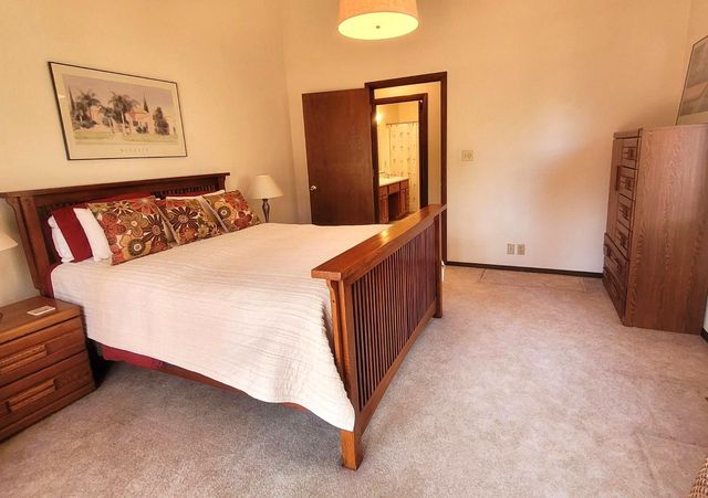 15501 Little Valley Rd, Grass Valley, CA 95949