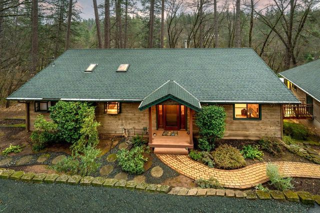 15501 Little Valley Rd, Grass Valley, CA 95949