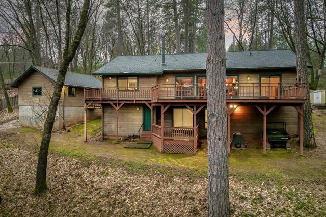 15501 Little Valley Rd, Grass Valley, CA 95949