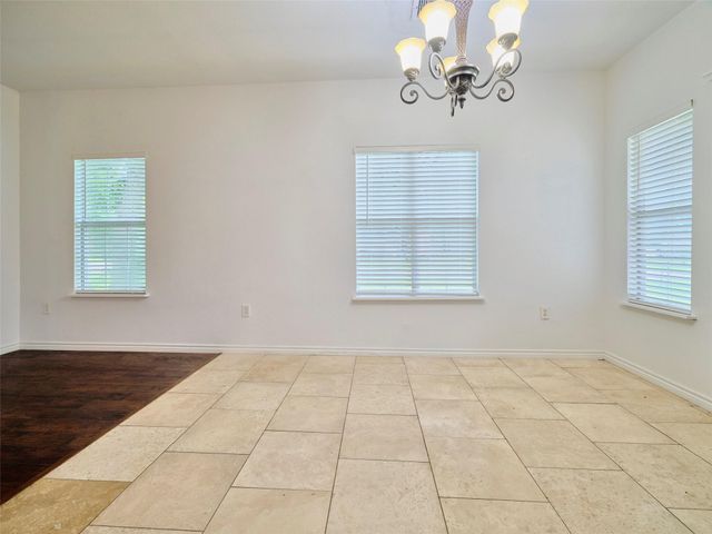 2605 N Abell Street, Wharton, TX 77488