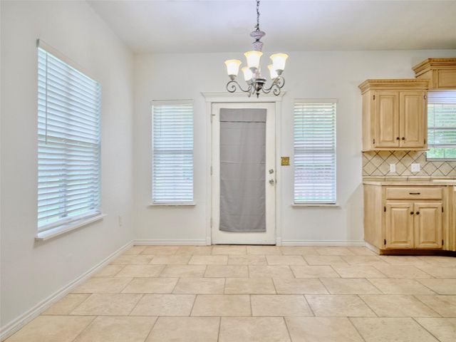 2605 N Abell Street, Wharton, TX 77488