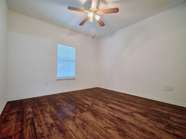 2605 N Abell Street, Wharton, TX 77488