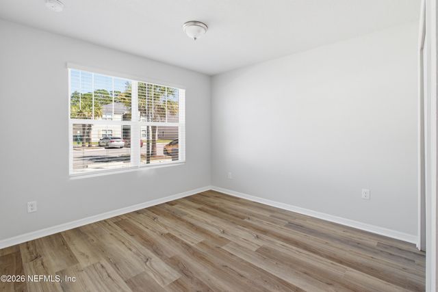 7638 MAILES Court 101,102,201,202, Jacksonville, FL 32210