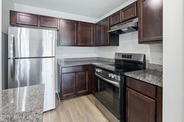 7638 MAILES Court 101,102,201,202, Jacksonville, FL 32210