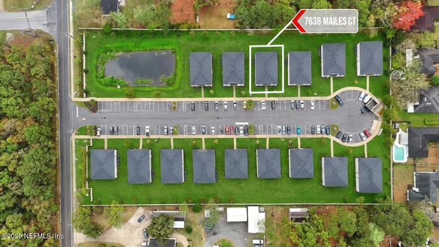 7638 MAILES Court 101,102,201,202, Jacksonville, FL 32210