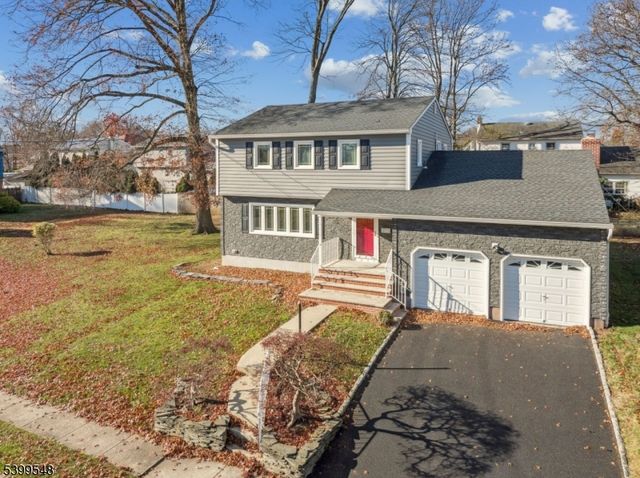 8 Periwinkle Pl, Woodbridge Twp., NJ 07067