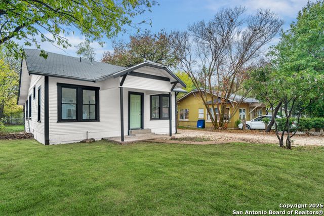 1734 Thorain, San Antonio, TX 78201