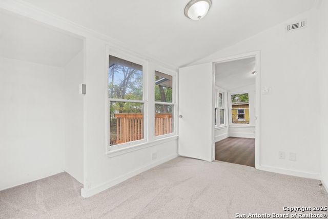1734 Thorain, San Antonio, TX 78201