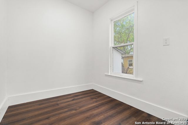 1734 Thorain, San Antonio, TX 78201