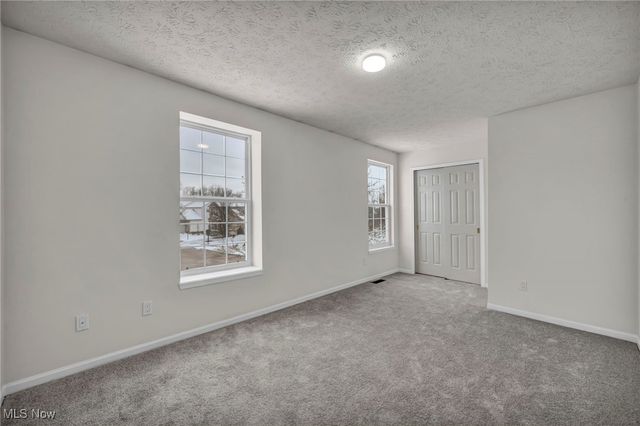 9642 Sunray Drive, Olmsted Twp, OH 44138