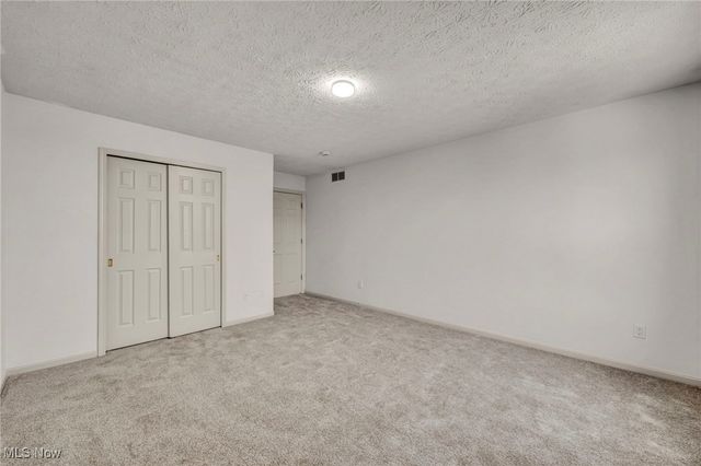 9642 Sunray Drive, Olmsted Twp, OH 44138